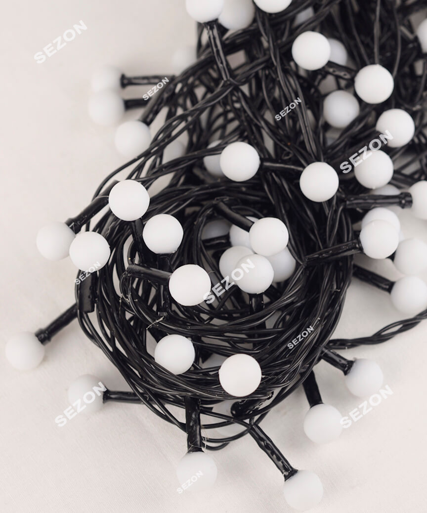 Кульки 10мм  100 LED 6м  чорний провід, білий